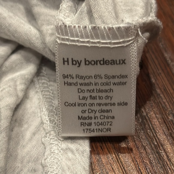 Heather Gray V-Neck Women's Top - Picture 3 of 8